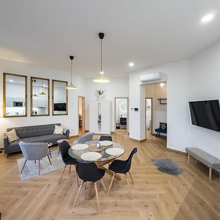 Stafetahaz Apartmanok Вац Экстерьер фото