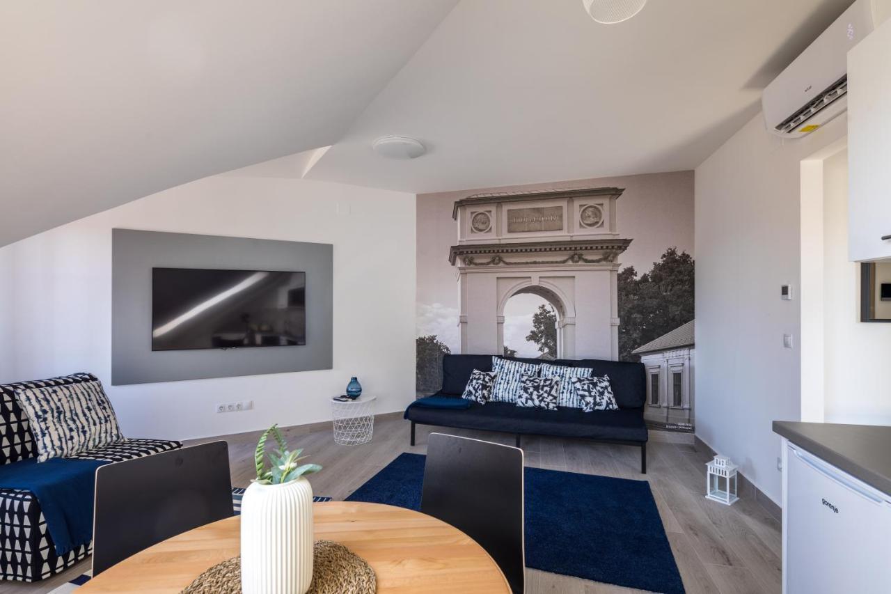 Stafetahaz Apartmanok Вац Экстерьер фото