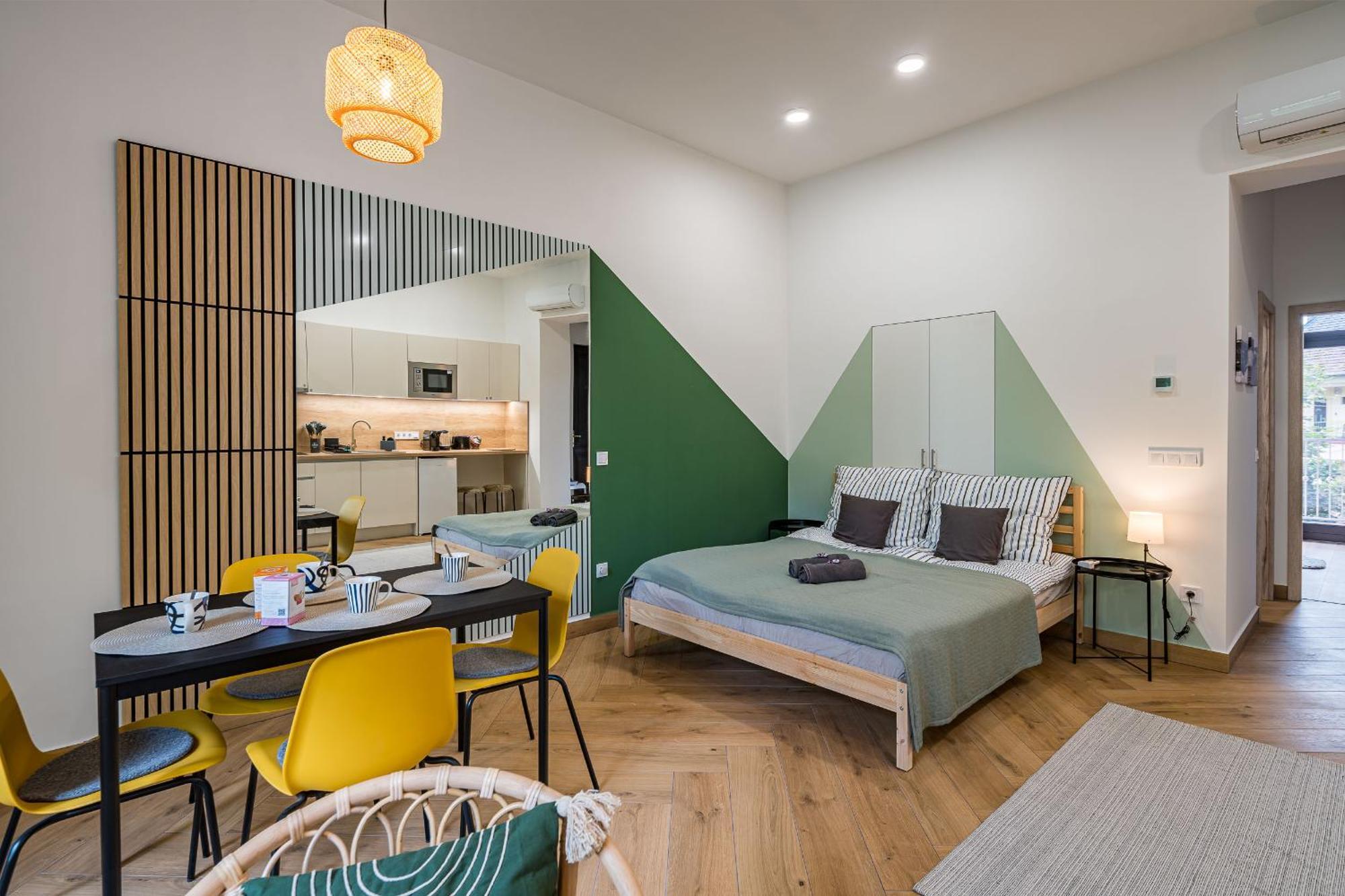 Stafetahaz Apartmanok Вац Экстерьер фото