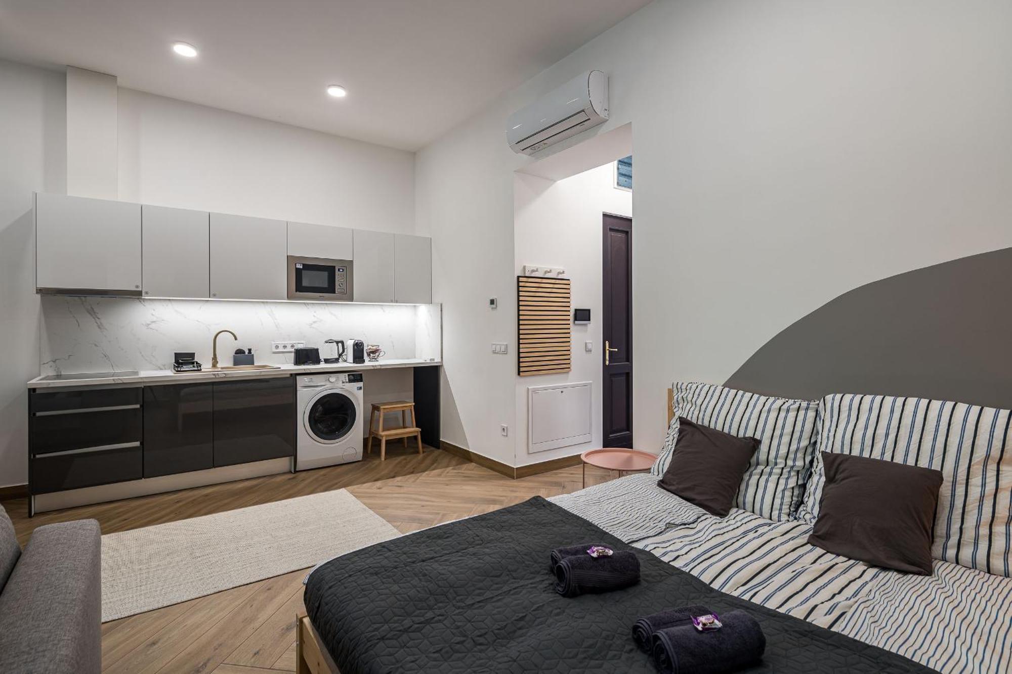 Stafetahaz Apartmanok Вац Экстерьер фото