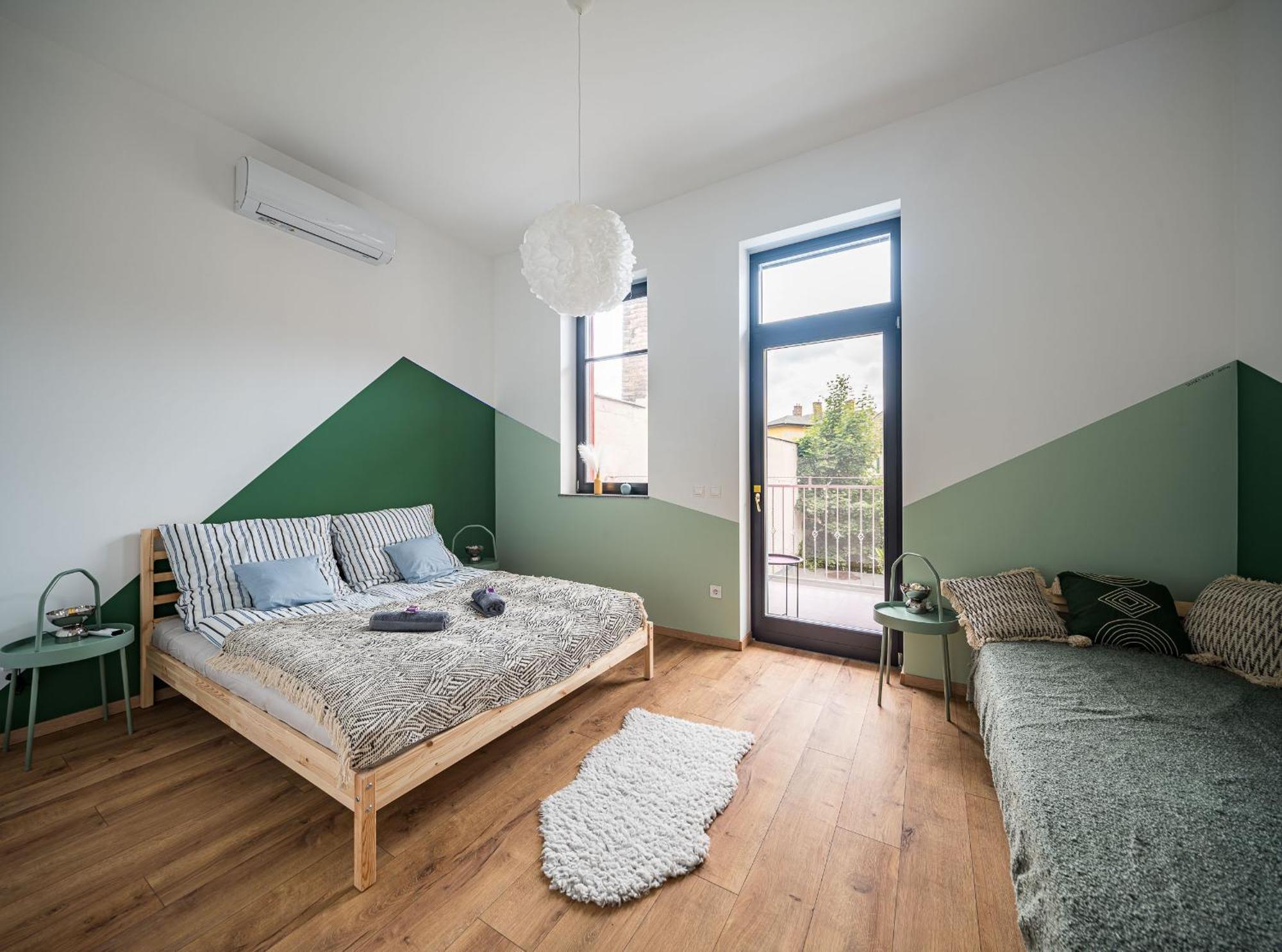 Stafetahaz Apartmanok Вац Экстерьер фото