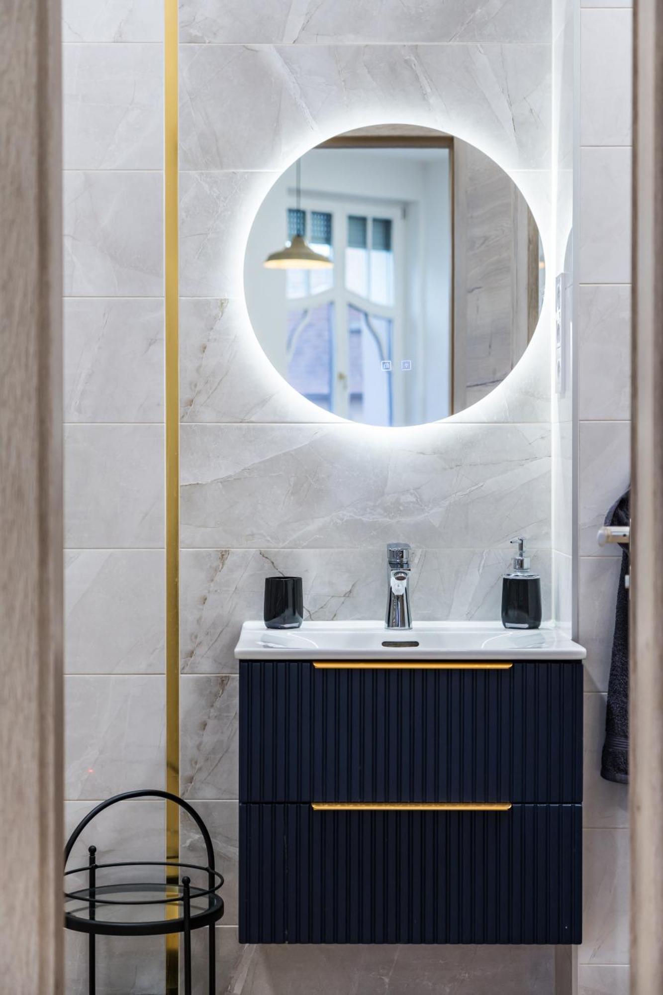 Stafetahaz Apartmanok Вац Экстерьер фото