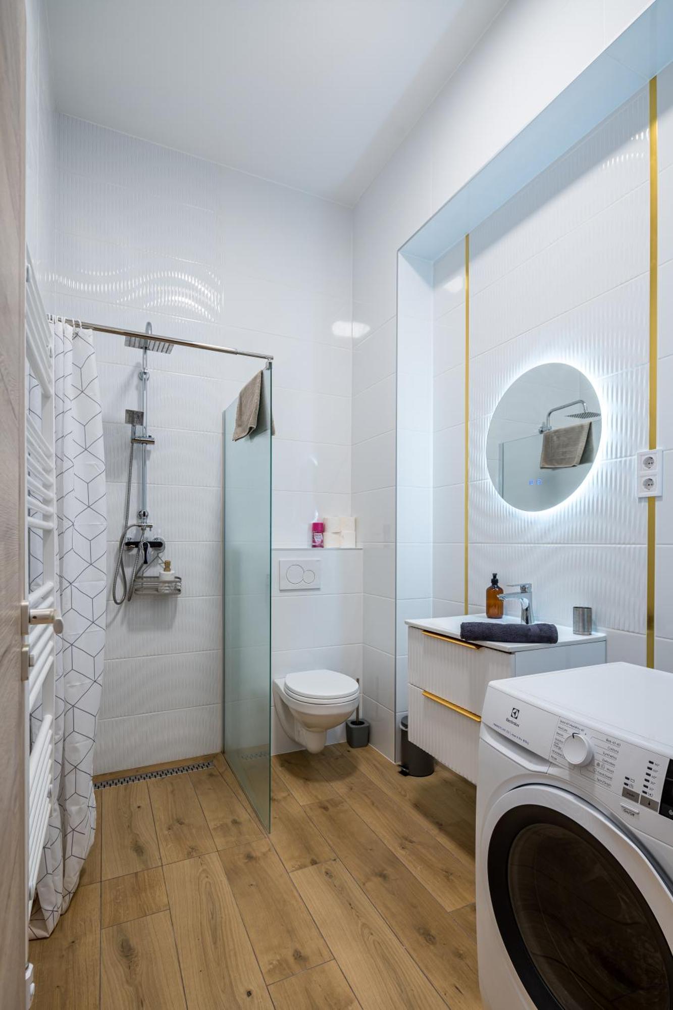 Stafetahaz Apartmanok Вац Экстерьер фото