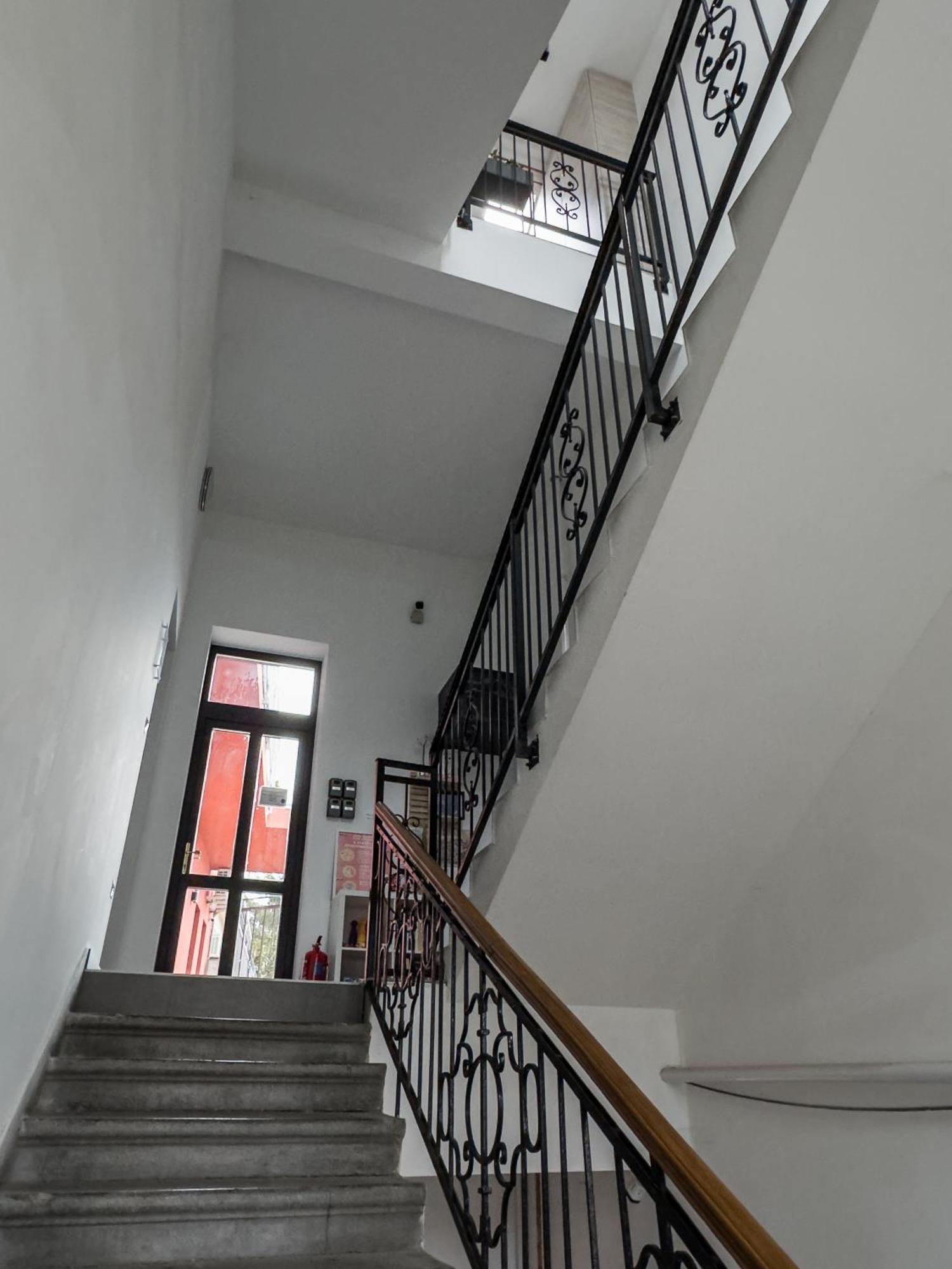 Stafetahaz Apartmanok Вац Экстерьер фото